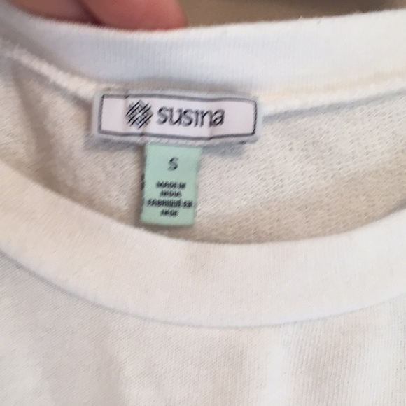 White lace inset sweatshirt - Picture 3 of 4